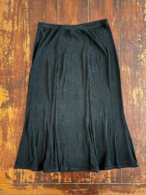 The Travel Collection slinky stretchy black trumpet flared skirt, size M